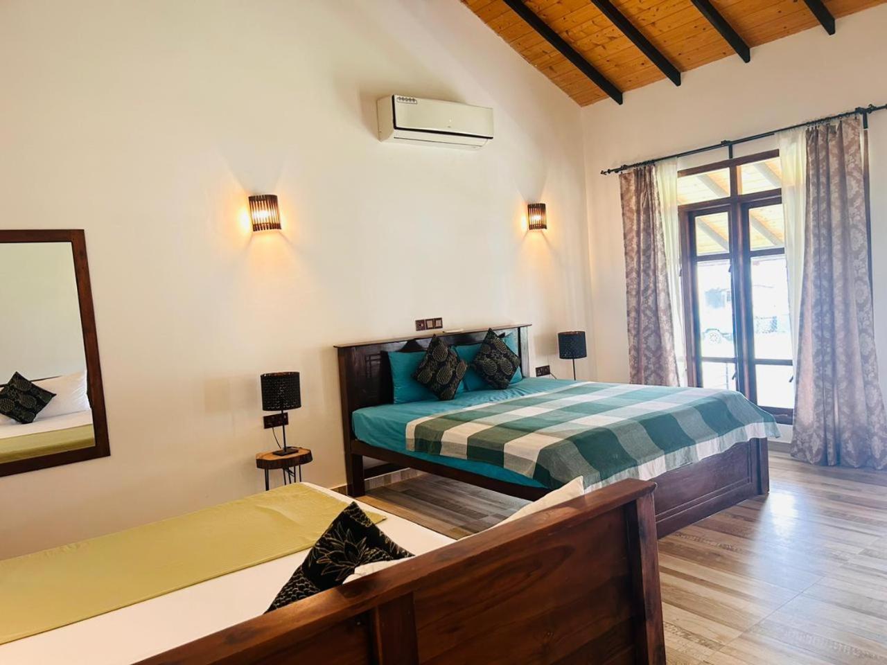 Blu Marine Nilaveli Hotel Trincomalee Exterior photo